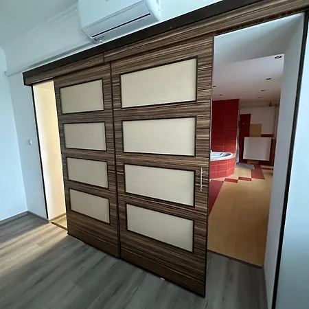 Speedy House Apartament *