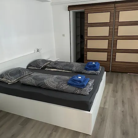 Apartment Speedy House *